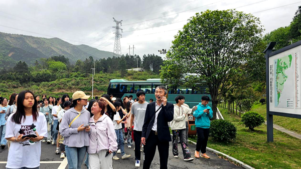 双牌泷旅携手开云最新版本app下载(图3)_副本.png