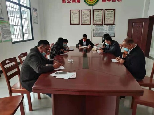 开云最新版本app下载驻邑口村工作队:硬核担当扛在肩,防疫战场冲在前